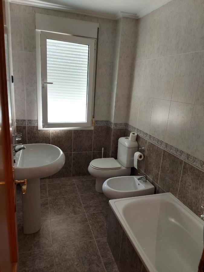 Hostal Linares Villanueva de Argaño 外观 照片